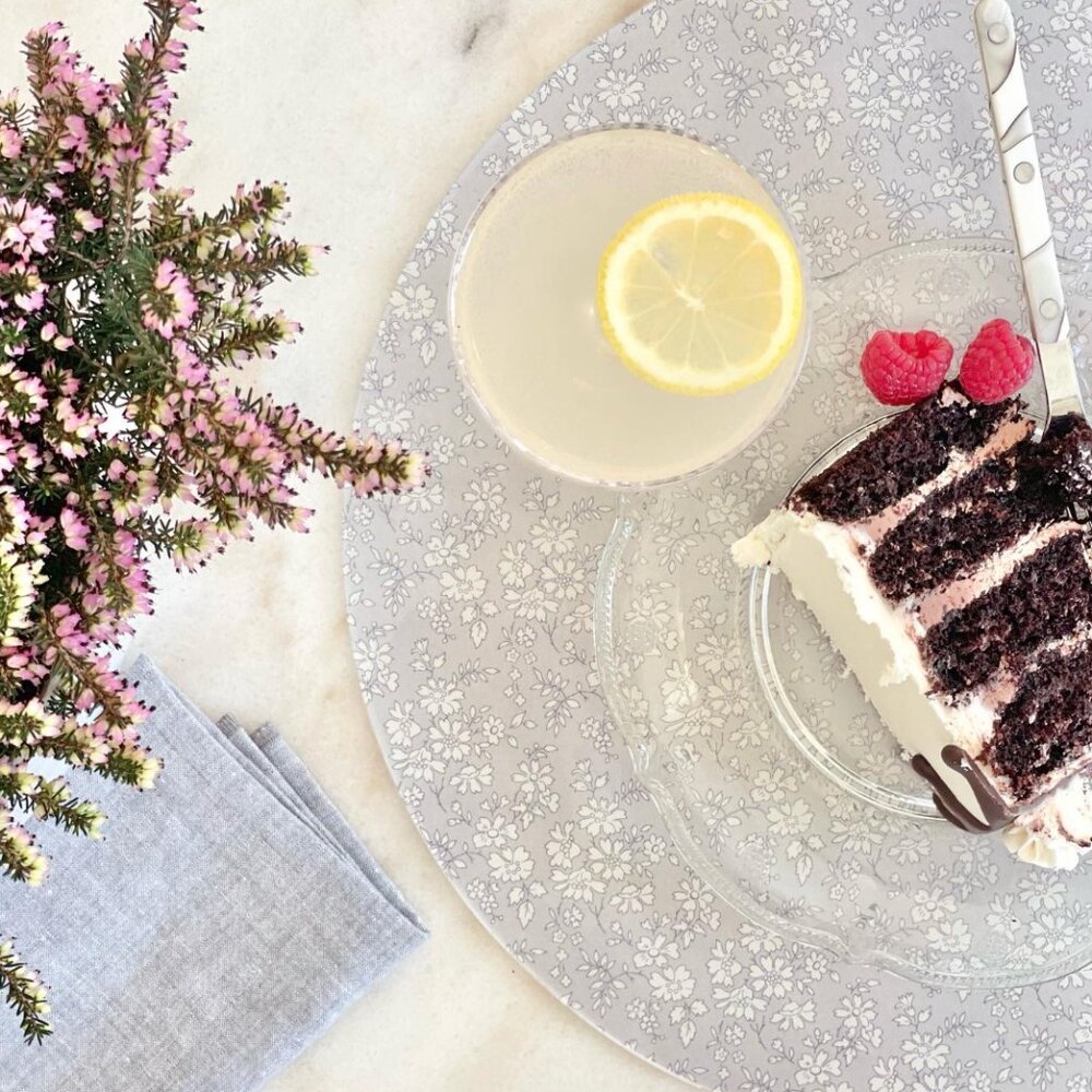 Pair of Proper Table Acrylic Placemats in Emerson